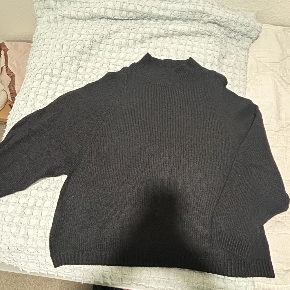 Old Navy Black Mock Neck Women's Sweater
